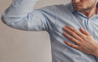 Comment mieux vivre au quotidien avec une transpiration excessive ?